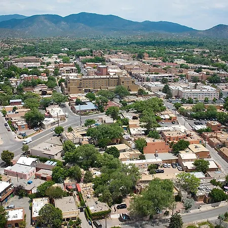 Сasa de vacaciones Dos Hermanas Casita 2 Downtown Courtyard Santa Fe