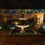 Dos Hermanas Casita 2 Downtown Courtyard