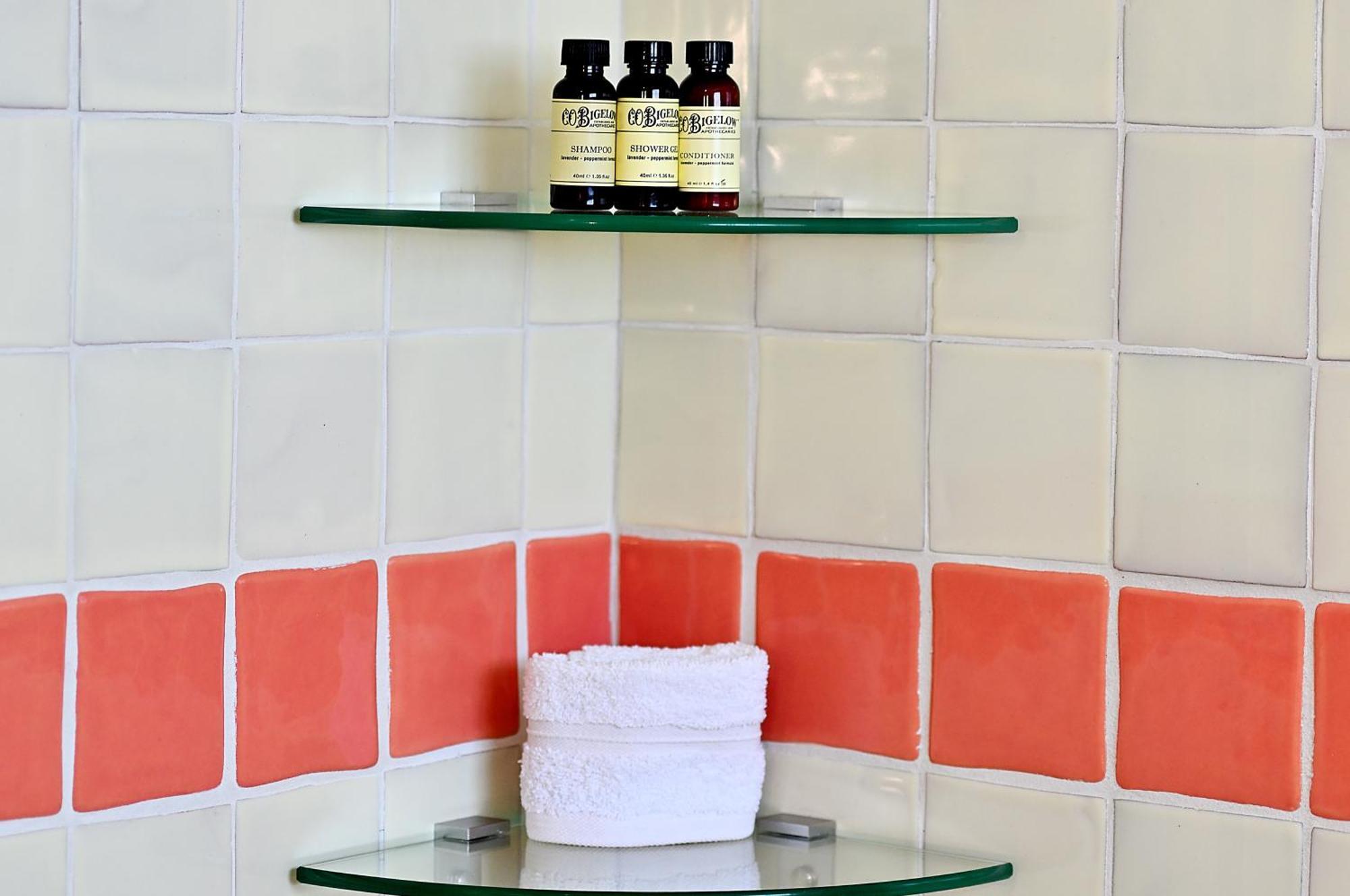 Dos Hermanas Casita 2 Downtown Courtyard *